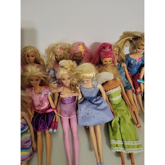 Barbie Doll Lot 16 dolls - Picture 4 of 12